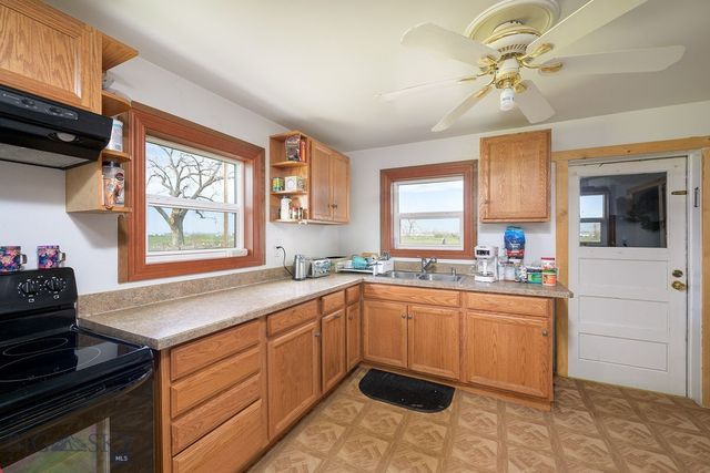 5213 Shepherd Acton Road, Shepherd, MT 59079
