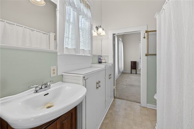 8967 PVT County Rd 485, Mathis, TX 78368