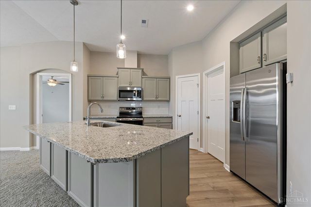 5883 Parkview Lane, Miami Twp, OH 45150