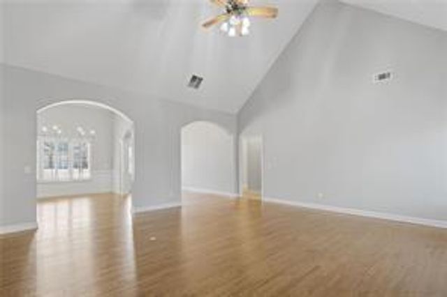 6086 Governors Walk Drive, Canton, GA 30115