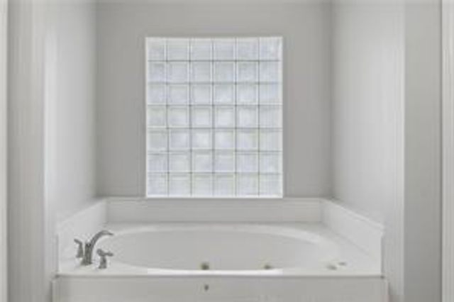 6086 Governors Walk Drive, Canton, GA 30115