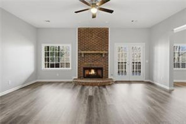 6086 Governors Walk Drive, Canton, GA 30115