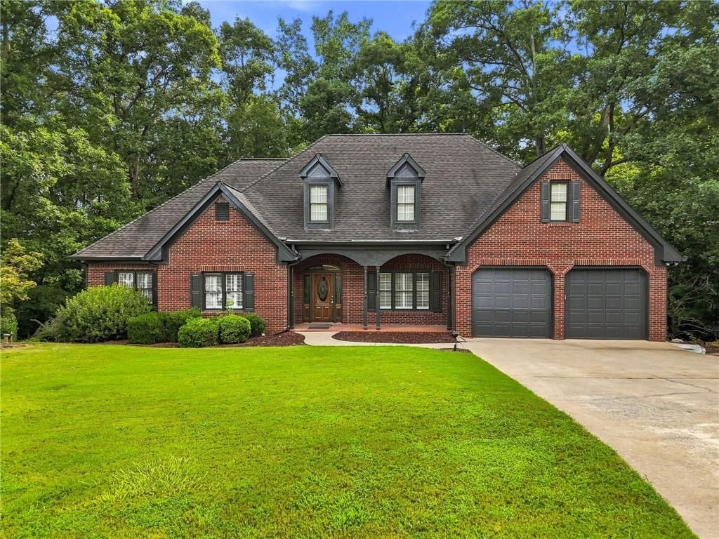 6086 Governors Walk Drive, Canton, GA 30115