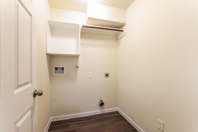 5819 Northern Oak Street, Houston, TX 77016