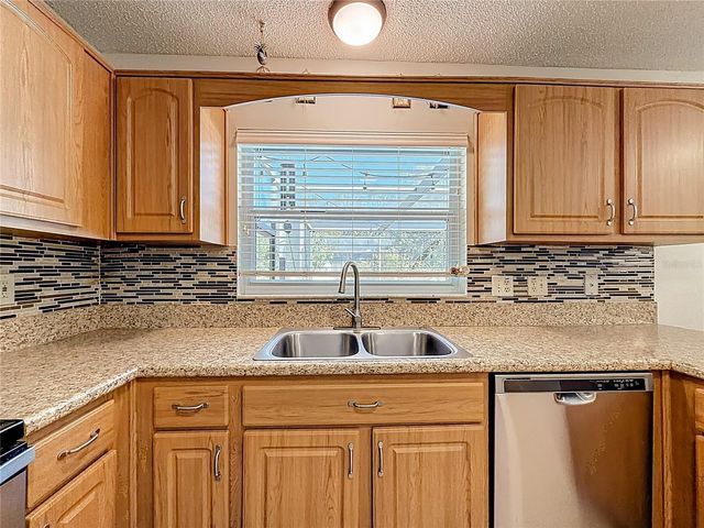 1210 CROSSBOW LANE, Tarpon Springs, FL 34689