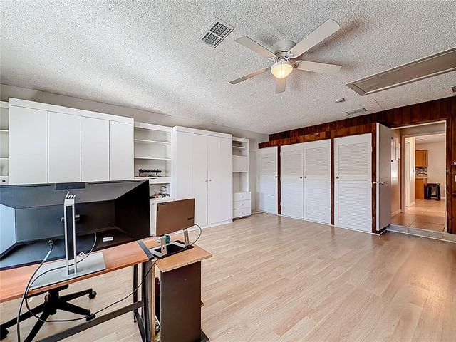 1210 CROSSBOW LANE, Tarpon Springs, FL 34689