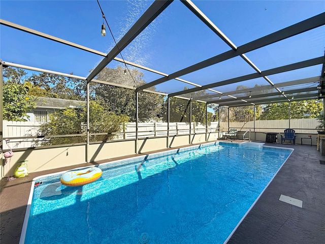 1210 CROSSBOW LANE, Tarpon Springs, FL 34689