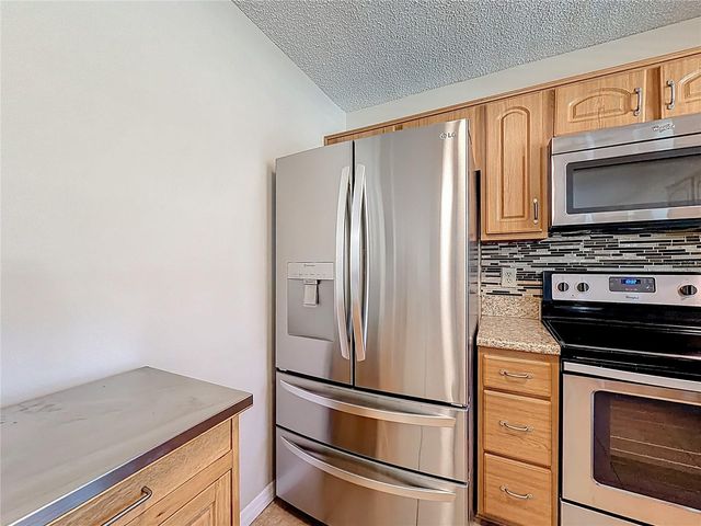 1210 CROSSBOW LANE, Tarpon Springs, FL 34689