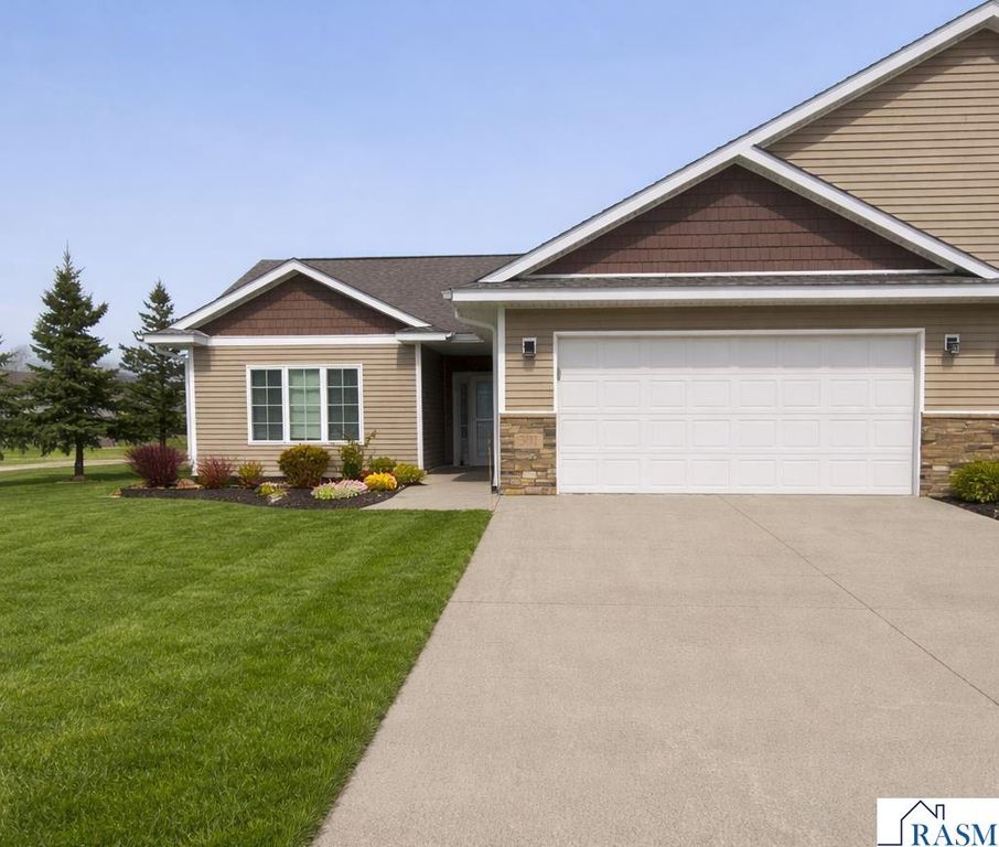 301 Skylark Drive, Mankato, MN 56001