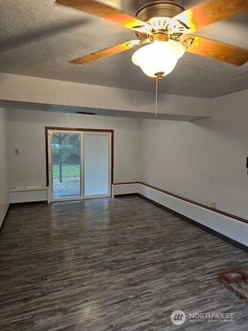 901 94th Street SE, Everett, WA 98208