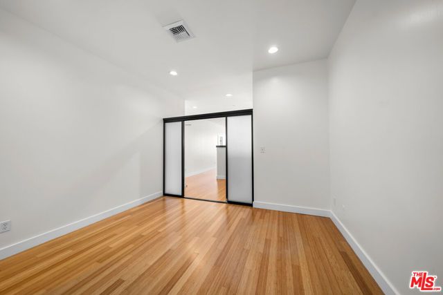3810 Wilshire Boulevard 1801, Los Angeles, CA 90010