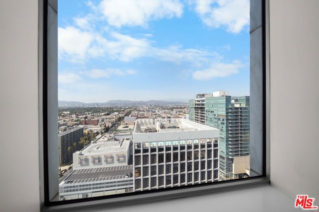 3810 Wilshire Boulevard 1801, Los Angeles, CA 90010