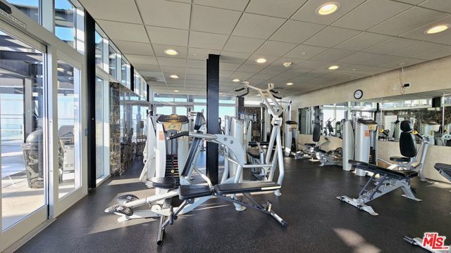 3810 Wilshire Boulevard 1801, Los Angeles, CA 90010