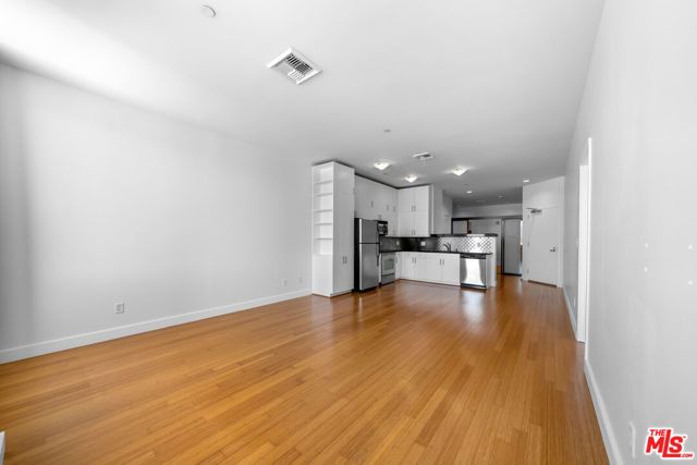 3810 Wilshire Boulevard 1801, Los Angeles, CA 90010