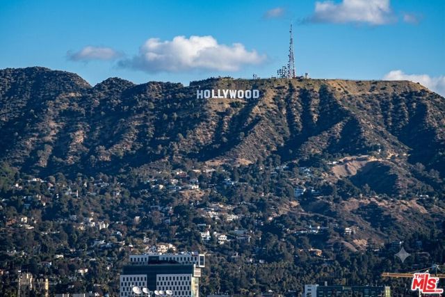 3810 Wilshire Boulevard 1801, Los Angeles, CA 90010