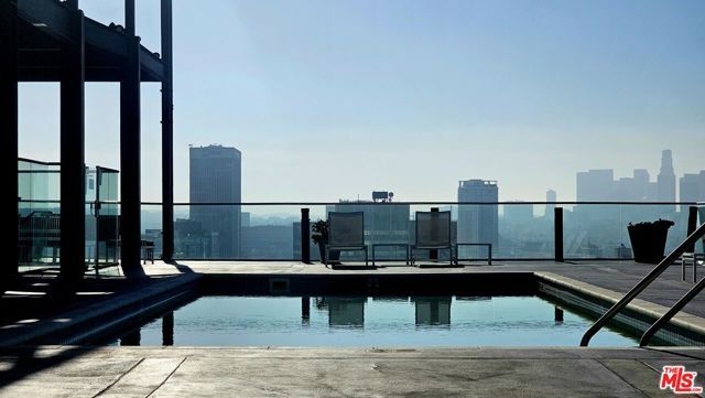3810 Wilshire Boulevard 1801, Los Angeles, CA 90010
