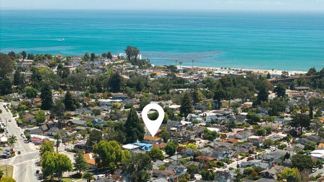 616 Oak Drive, Capitola, CA 95010