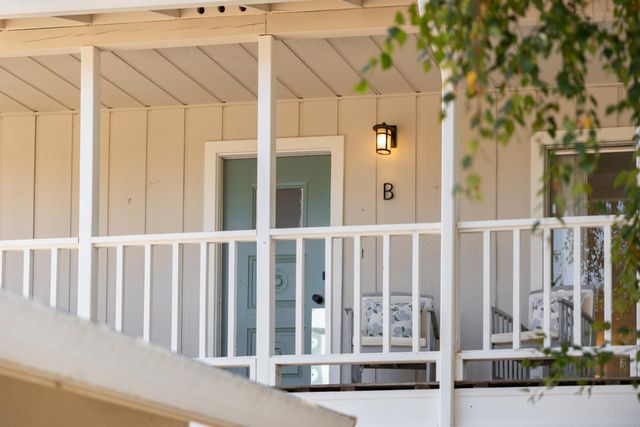 616 Oak Drive, Capitola, CA 95010
