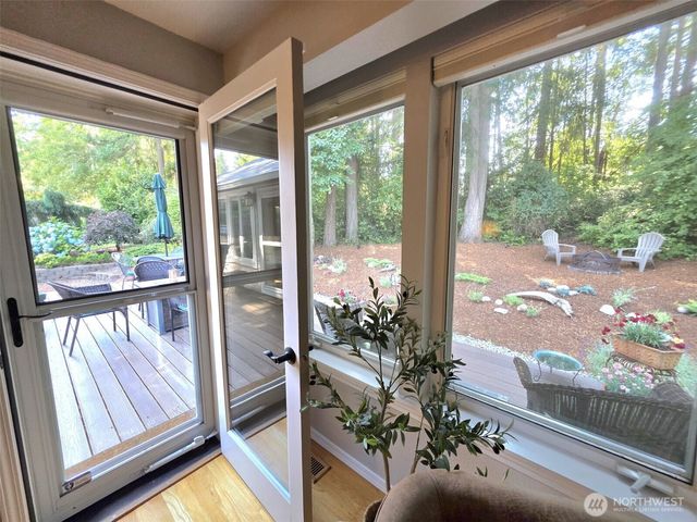 5021 Beverly Drive NE, Olympia, WA 98516