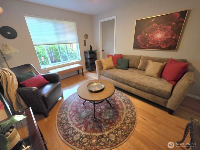5021 Beverly Drive NE, Olympia, WA 98516