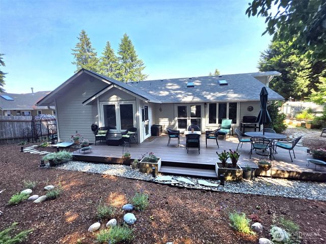 5021 Beverly Drive NE, Olympia, WA 98516