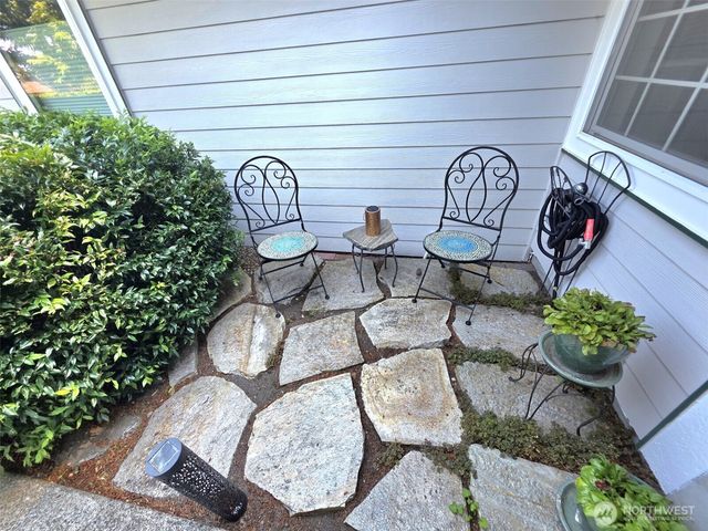 5021 Beverly Drive NE, Olympia, WA 98516