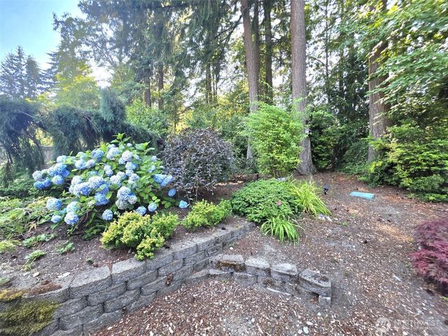 5021 Beverly Drive NE, Olympia, WA 98516