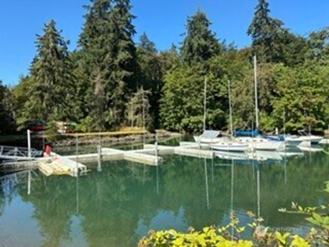 5021 Beverly Drive NE, Olympia, WA 98516