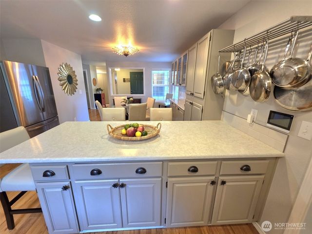 5021 Beverly Drive NE, Olympia, WA 98516