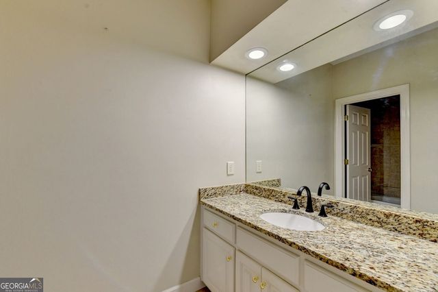 2200 Ascott Valley Trace, Johns Creek, GA 30097