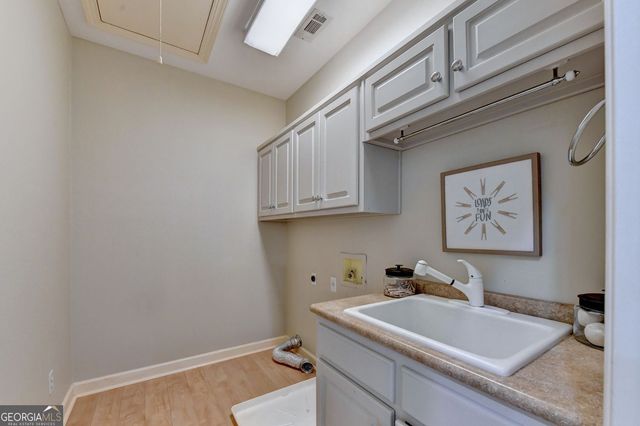 2200 Ascott Valley Trace, Johns Creek, GA 30097