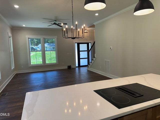 35 Eagle Drive, Durham, NC 27712