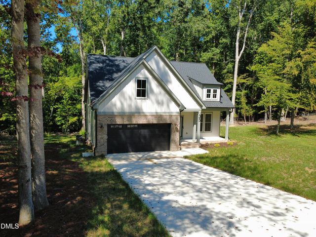 35 Eagle Drive, Durham, NC 27712