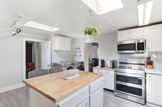 103 S Crawford Street 103 S Crawford Street, Troy, OH 45373