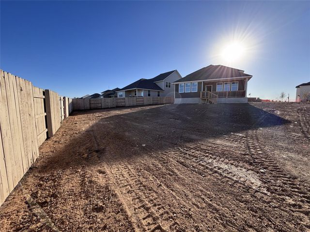 101 Holzinger BND, Bastrop, TX 78602