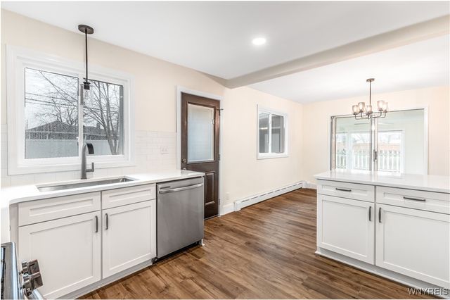 2042 Parker Boulevard, Tonawanda, NY 14150