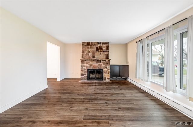 2042 Parker Boulevard, Tonawanda, NY 14150