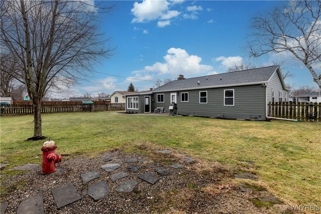 2042 Parker Boulevard, Tonawanda, NY 14150