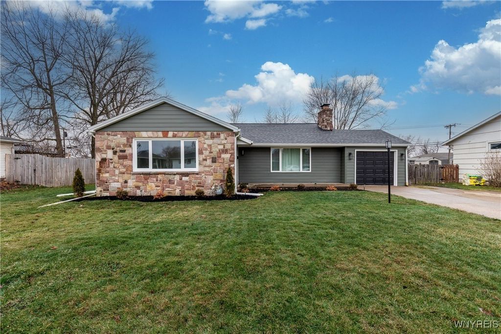 2042 Parker Boulevard, Tonawanda, NY 14150