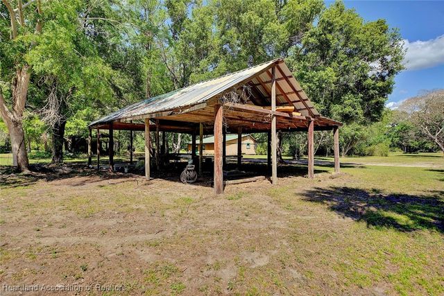 1683 N Riverdale Road, Avon Park, FL 33825