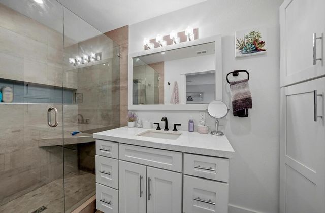 72856 Roy Emerson Lane, Palm Desert, CA 92260