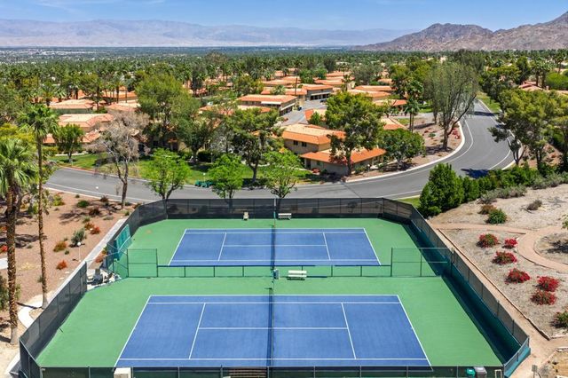 72856 Roy Emerson Lane, Palm Desert, CA 92260