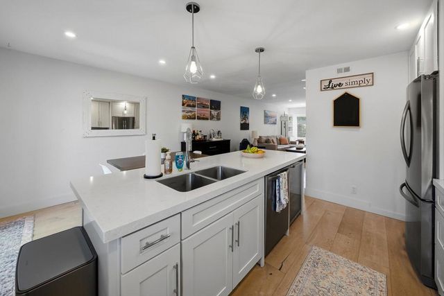 72856 Roy Emerson Lane, Palm Desert, CA 92260