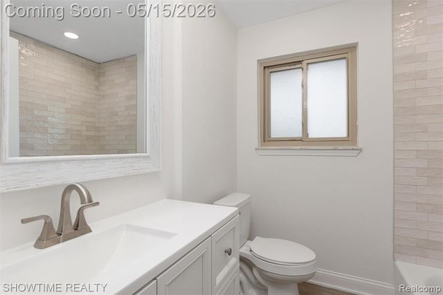 32544 Hazelwood Street, Westland, MI 48186