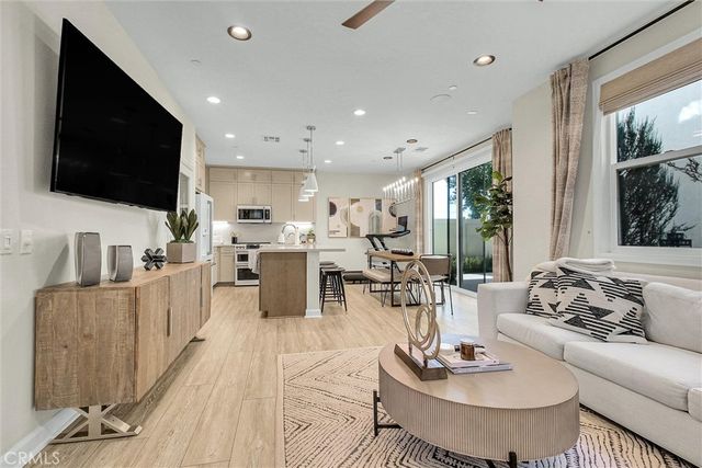 26149 Park Ave, Unit 52, Loma Linda, CA 92373