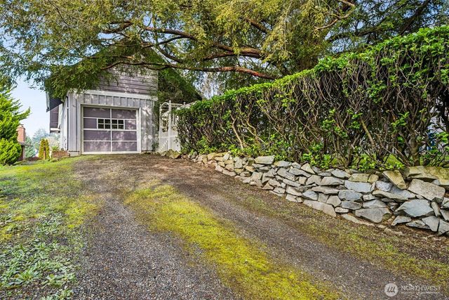 1125 Lake Vista Boulevard S, Spanaway, WA 98387