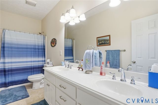 3600 Market Rd, Mechanicsville, VA 23111