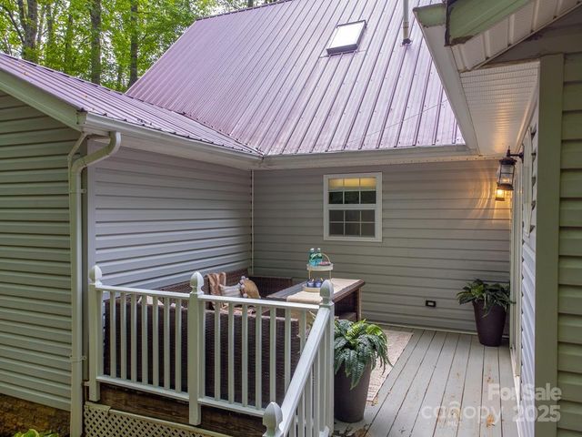 41 Kings Creek Drive, Sylva, NC 28779