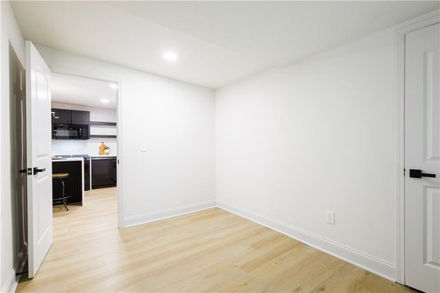 8007 E 75th Street, Kansas City, MO 64138