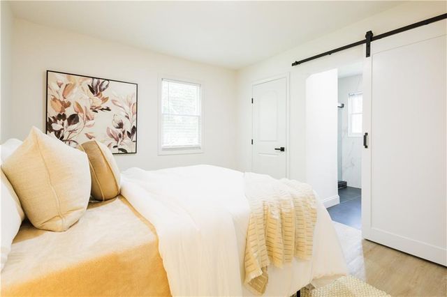 8007 E 75th Street, Kansas City, MO 64138